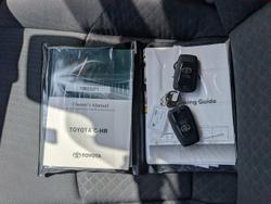 2022 TOYOTA C-HR GXL