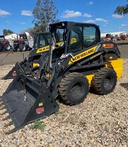 2023 NEW HOLLAND L320