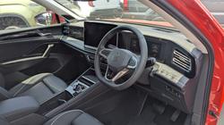 2025 VOLKSWAGEN Tiguan ELEGANCE