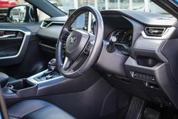 2022 Toyota
RAV 4 Hybrid XSE (AWD)