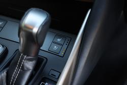 2017 Lexus IS300h Luxury 2.5L Hybrid CVT Sedan