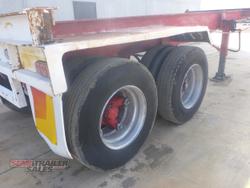 1990 Krueger 20FT Skel