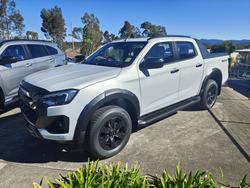 2026 ISUZU D-MAX XT