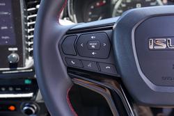 2025 Isuzu D-MAX X-TERRAIN