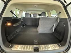 2025 LDV
                D90 EXECUTIVE