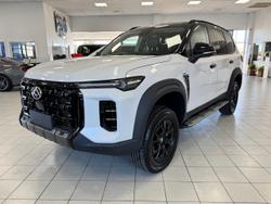 2025 LDV
                D90 EXECUTIVE
