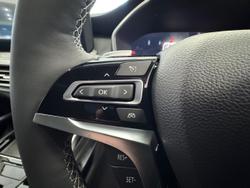 2025 LDV
                D90 EXECUTIVE