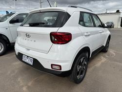 2025 HYUNDAI VENUE