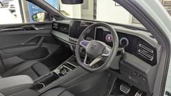 2025 VOLKSWAGEN Tiguan R-LINE