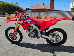 2024 Honda  CRF250R Red