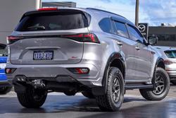2025 Isuzu
MU-X X-TERRAIN