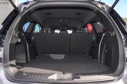 2025 Isuzu
MU-X X-TERRAIN