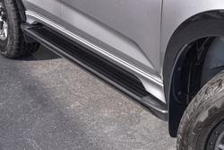 2025 Isuzu
MU-X X-TERRAIN