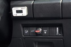 2025 Isuzu
MU-X X-TERRAIN