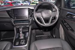 2025 Isuzu
MU-X X-TERRAIN