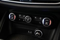 2025 Alfa Romeo Stelvio Quadrifoglio