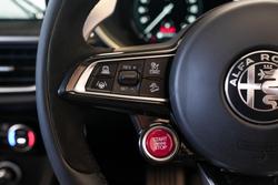 2025 Alfa Romeo Stelvio Quadrifoglio