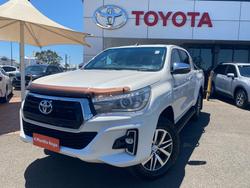 2019 Toyota Hilux 4x4 Hilux 4x4 SR5 2.8L T Diesel Automatic Double Cab 1Y46290 004