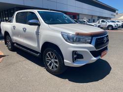 2019 Toyota Hilux 4x4 Hilux 4x4 SR5 2.8L T Diesel Automatic Double Cab 1Y46290 004