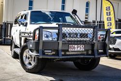 2010 NISSAN NAVARA ST-R (4x4)