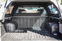 2010 NISSAN NAVARA ST-R (4x4)