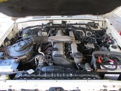 2000 Toyota Landcruiser GXL HZJ105R White