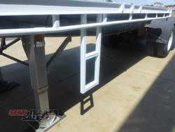 2009 Maxitrans 12 Pallet Flat Top A Trailer