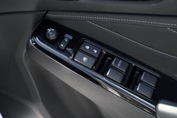 2025 Isuzu MU-X LS-T