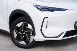 2027 Geely Ex5