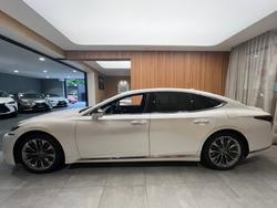 2018 Lexus
LS500 Sports Luxury 3.5L Petrol Automatic Sedan