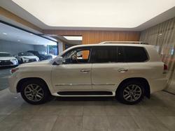 2014 Lexus
LX570 5.7 L Petrol Automatic Wagon