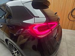 2021 MERCEDES-AMG
A35 4MATIC