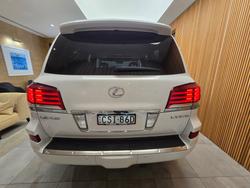 2014 Lexus
LX570 5.7 L Petrol Automatic Wagon