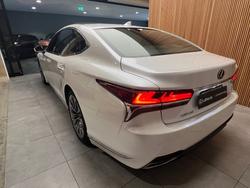 2018 Lexus
LS500 Sports Luxury 3.5L Petrol Automatic Sedan