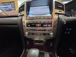 2014 Lexus
LX570 5.7 L Petrol Automatic Wagon