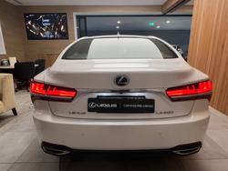2018 Lexus
LS500 Sports Luxury 3.5L Petrol Automatic Sedan