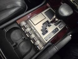 2014 Lexus
LX570 5.7 L Petrol Automatic Wagon