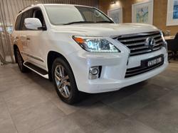 2014 Lexus
LX570 5.7 L Petrol Automatic Wagon