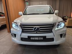 2014 Lexus
LX570 5.7 L Petrol Automatic Wagon