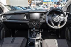 2024 Mazda BT-50 XT
