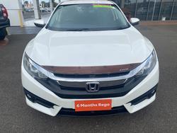 2017 HONDA CIVIC VTi-S