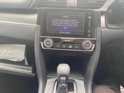 2017 HONDA CIVIC VTi-S