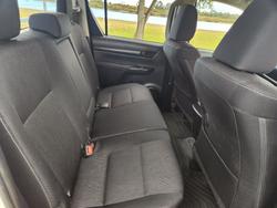 2020 Toyota Hilux SR