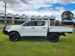 2020 Toyota Hilux SR