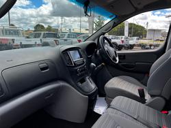 2018 HYUNDAI iLOAD 3S LIFTBACK