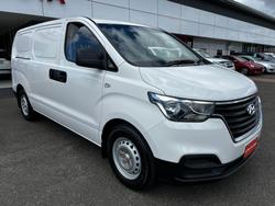 2018 HYUNDAI iLOAD 3S LIFTBACK