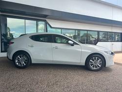 2025 Mazda 3 G20 Pure