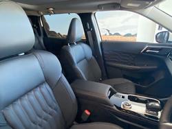 2025 MITSUBISHI Outlander EXCEED