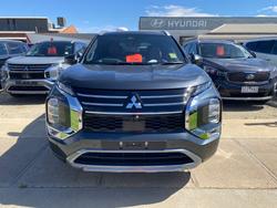 2025 MITSUBISHI Outlander EXCEED TOURER