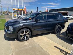 2025 MITSUBISHI Outlander EXCEED TOURER